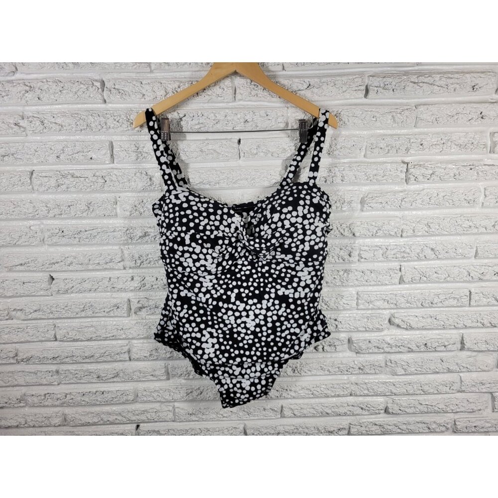 Catalina Women's 3X Swimsuit One Piece Plus Size Black‎ White GEO51XE